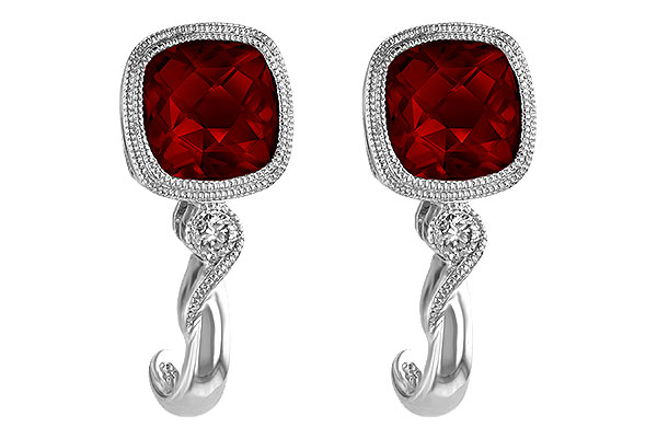 A229-89982: EARRINGS 2.36 GARNET 2.40 TGW