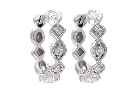 C047-09909: EARRINGS .22 TW