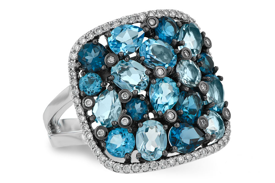 C233-50846: LDS RG 3.67 BLUE TOPAZ 3.94 TGW
