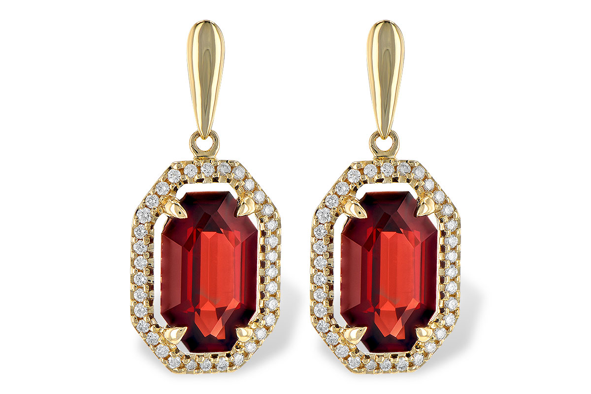 G236-24509: EARR 3.30 TW GARNET 3.49 TGW