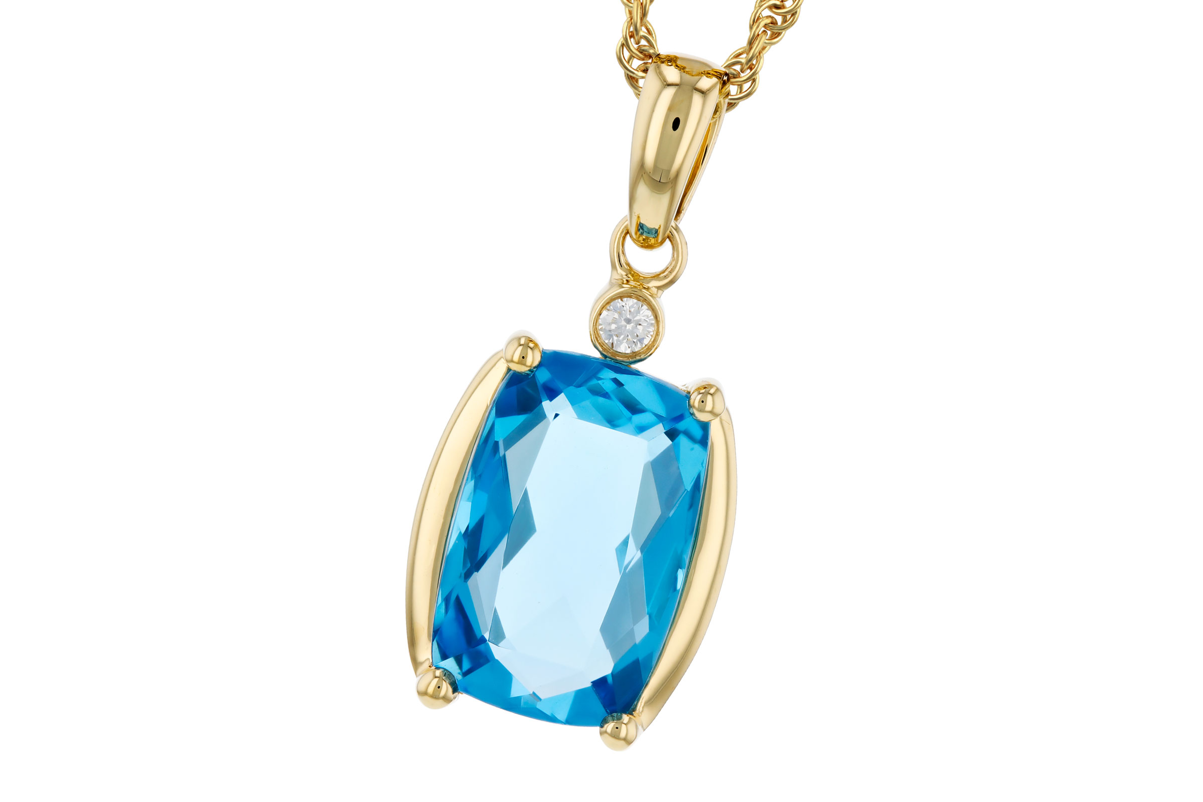 H321-66282: NECKLACE 2.88 BLUE TOPAZ 2.90 TGW (11x7MM BT)