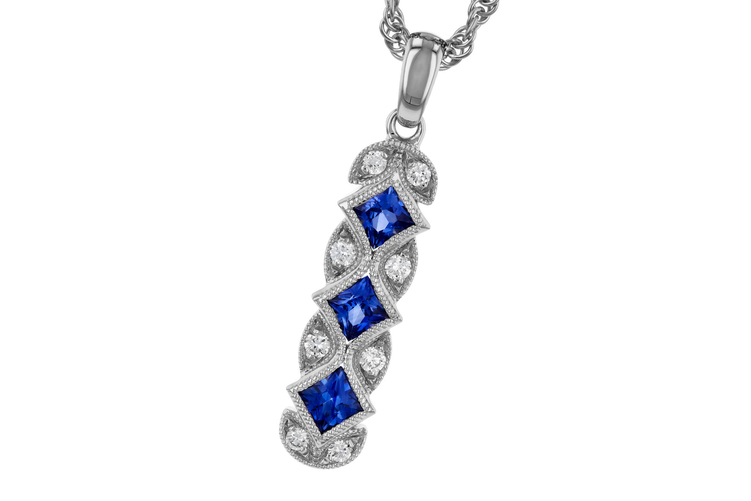 L321-66272: NECKLACE .55 TW SAPPHIRE .64 TGW
