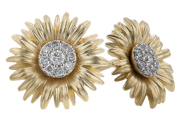 M319-86309: G319-85418 W/ YG PETALS & WG SETTINGS .14 TW