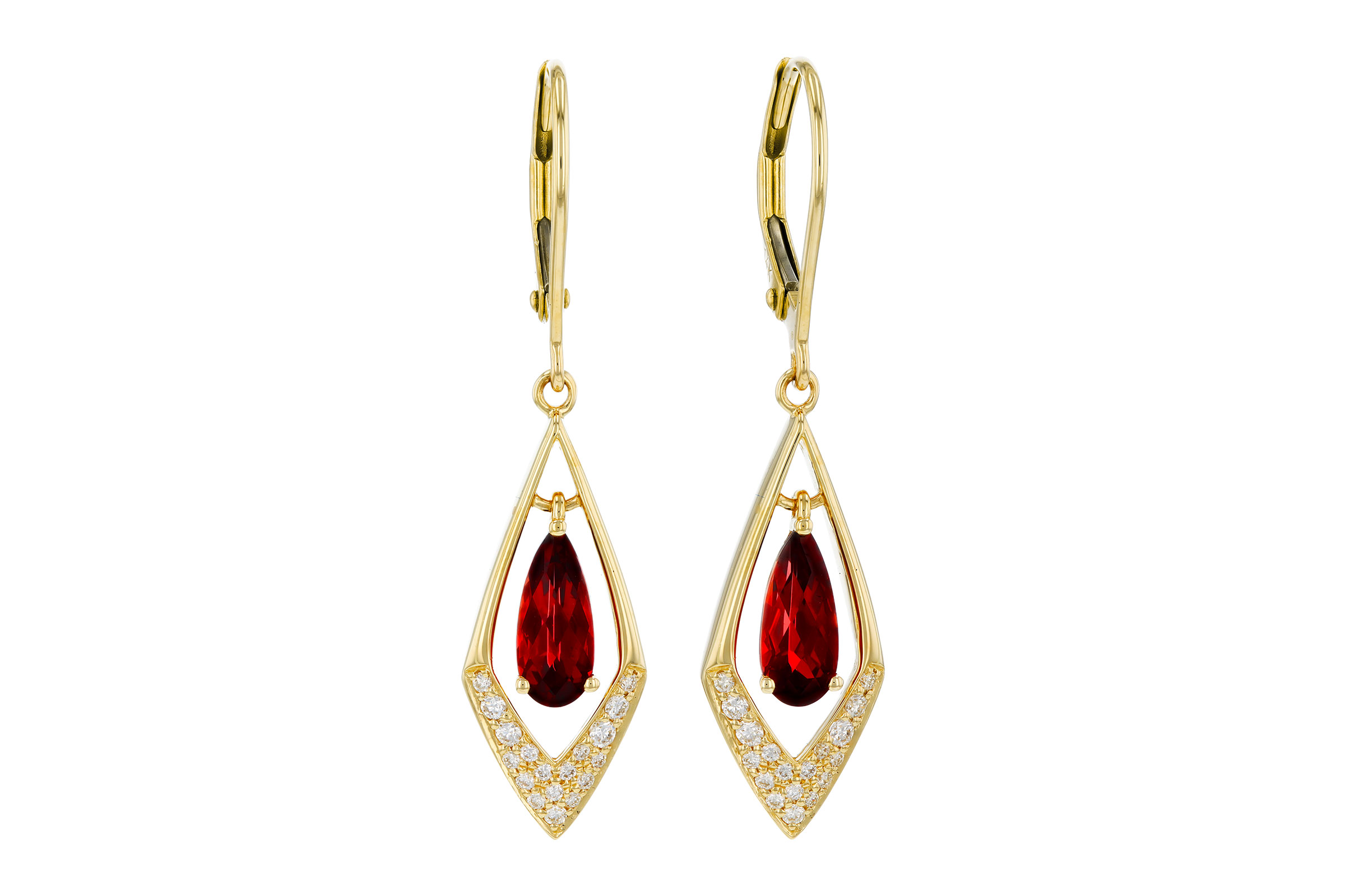 M321-66290: EARR 1.13 TW GARNET 1.28 TGW